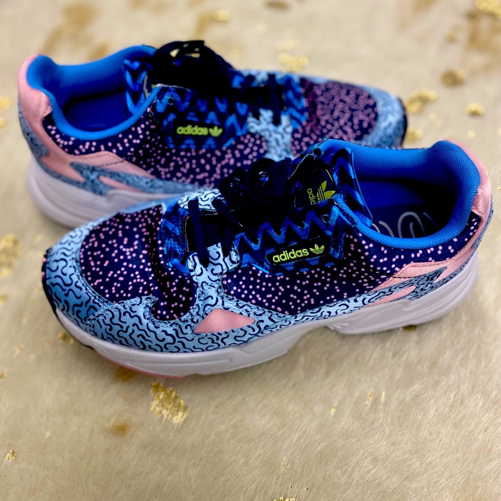 Adidas Falcon Out Loud sz 7